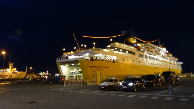 Fähre Sardinia Regina in Livorno - Corsica Ferries Sardinia Ferries