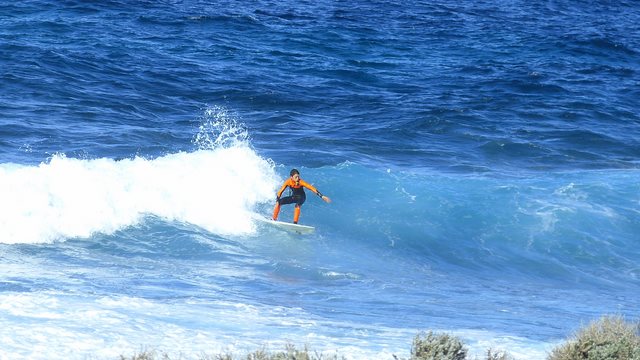 Surfen Sardinien Leonard Monni